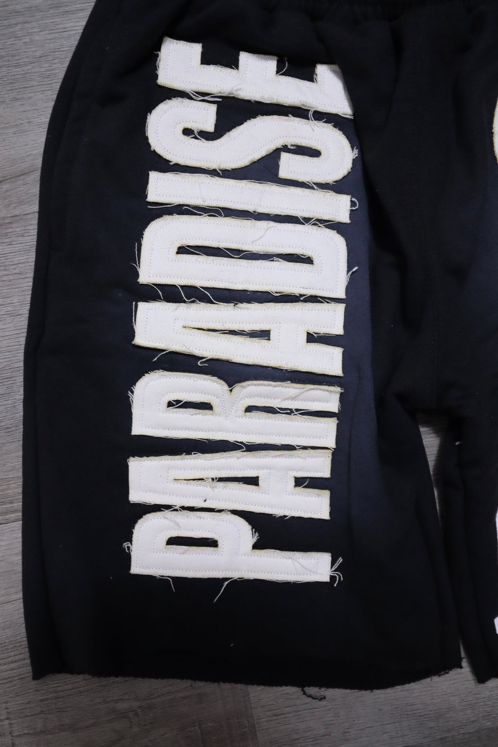 Paradise shorts (black)